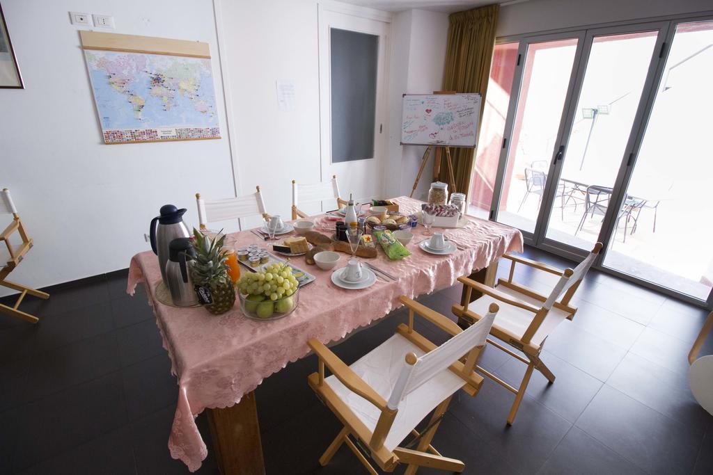 מונריאלה Bnb Casa Rossa מראה חיצוני תמונה