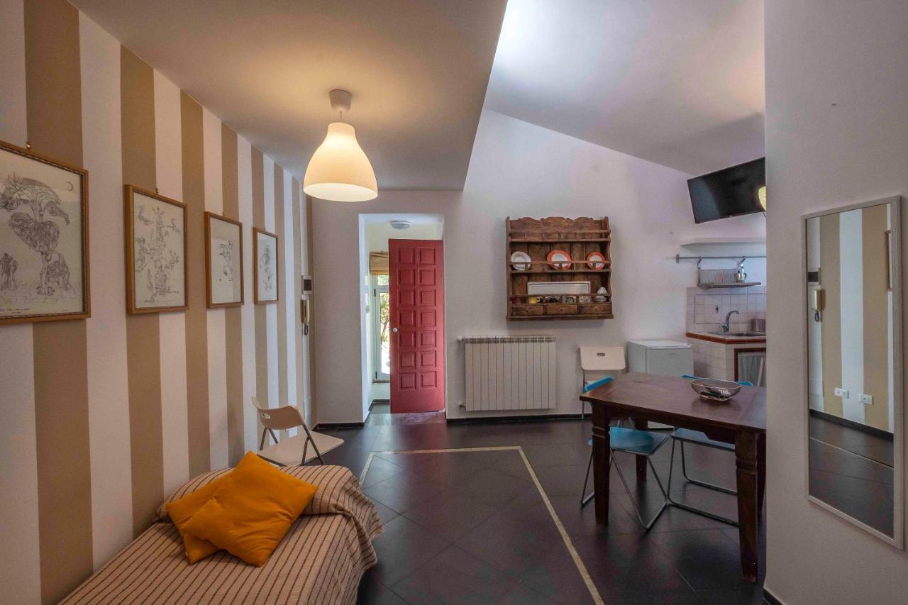מונריאלה Bnb Casa Rossa מראה חיצוני תמונה