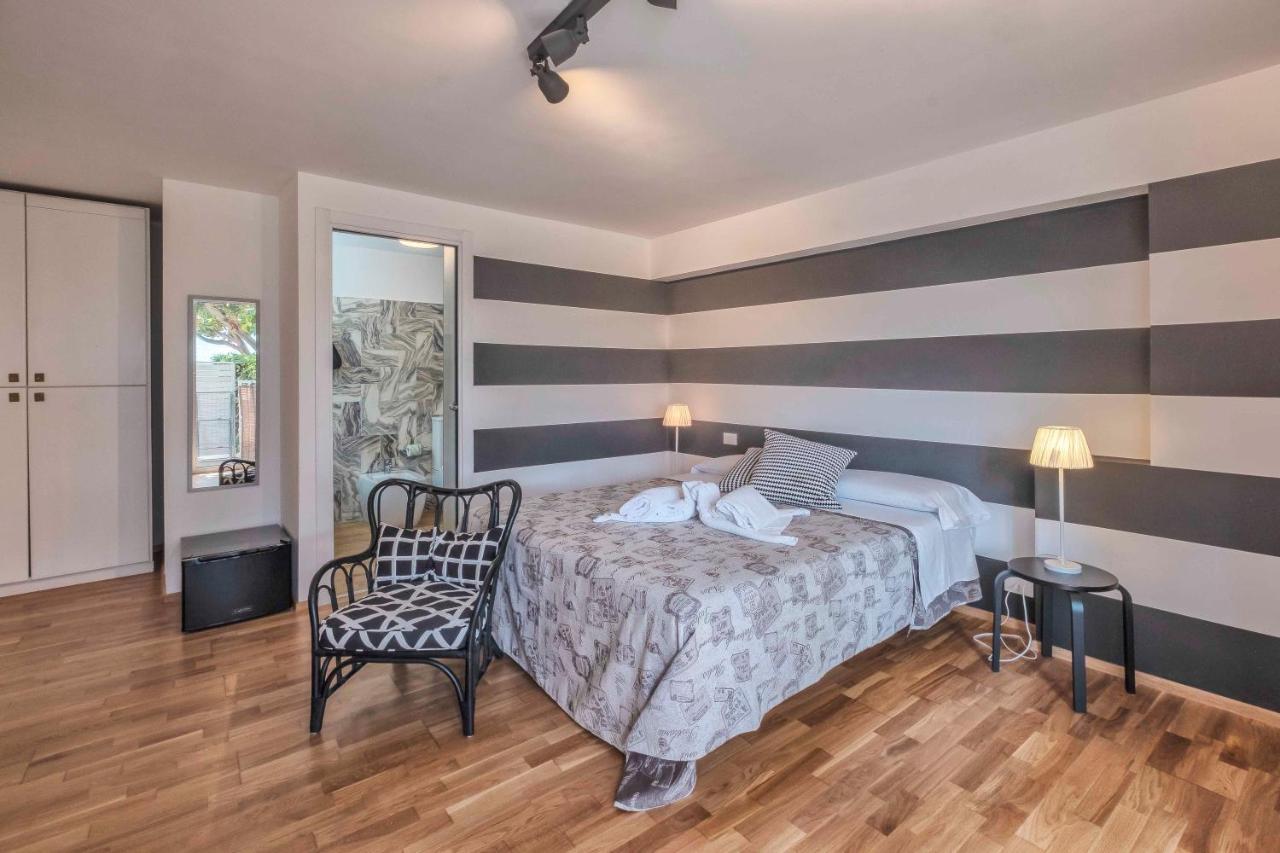 מונריאלה Bnb Casa Rossa מראה חיצוני תמונה